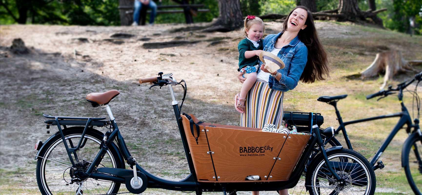 Lastenrad Familienausflug