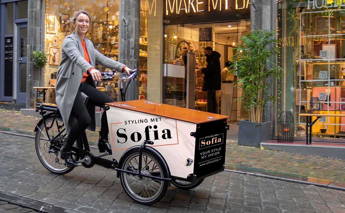 Cargo Fahrrad mit eigenem Logo Cargo Fahrrad mit eigenem Logo